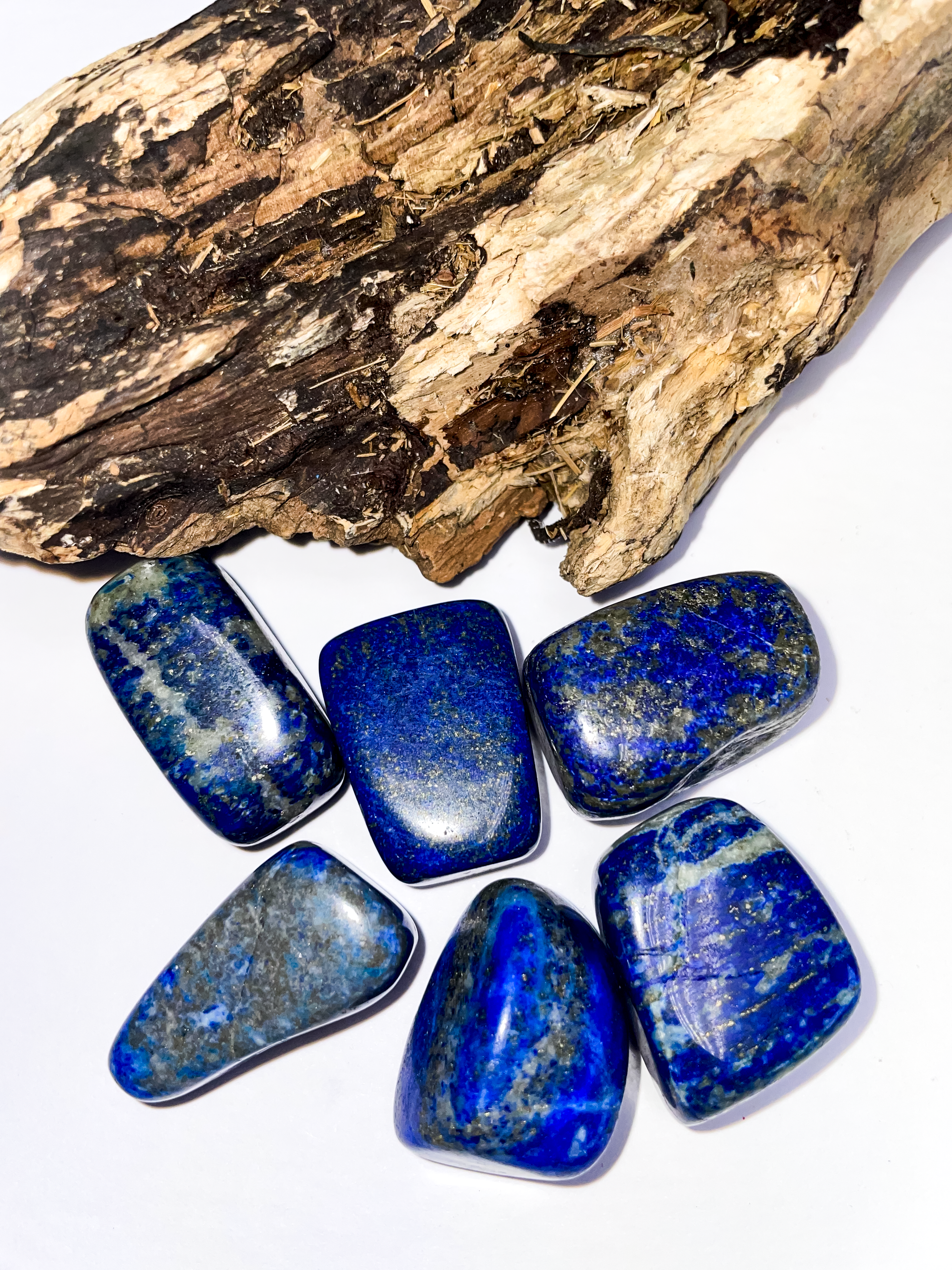 Lapis Lazuli Tumblestone - The Crystal Hut Store 